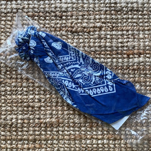 NEW Free People Simply Printed Pony Scarf - Picture 6 of 12